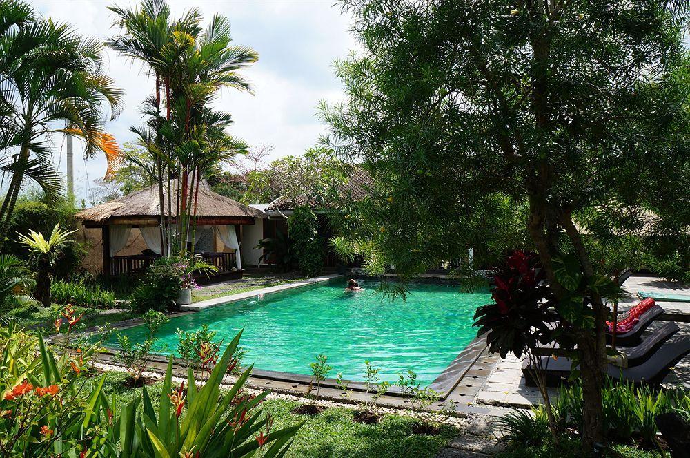 Aqua Octaviana Bali Villa Canggu Exterior foto