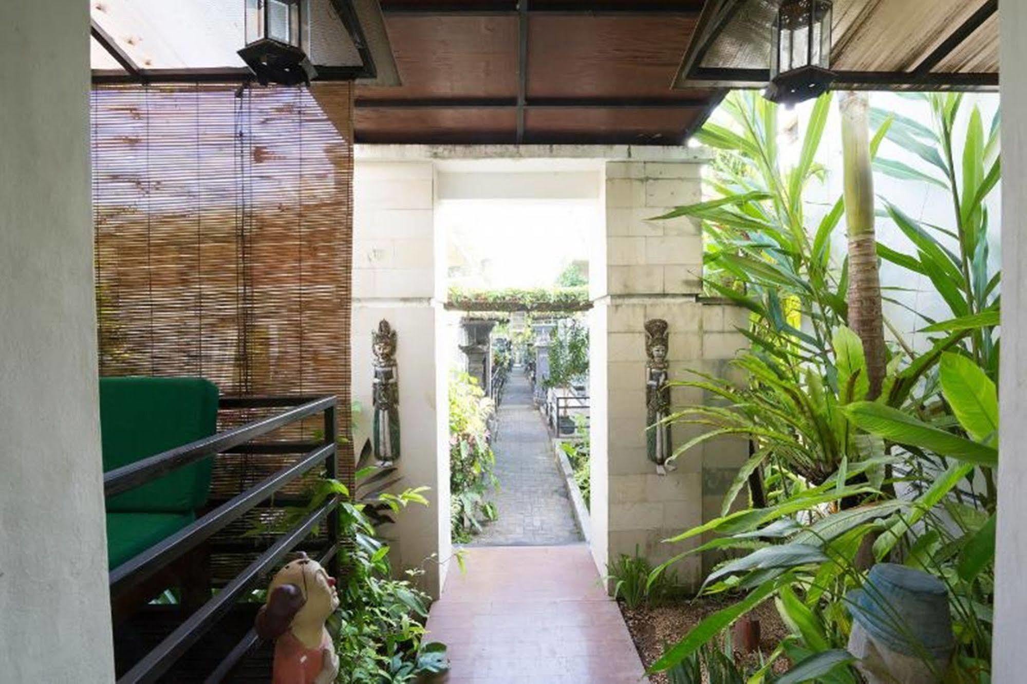 Aqua Octaviana Bali Villa Canggu Exterior foto